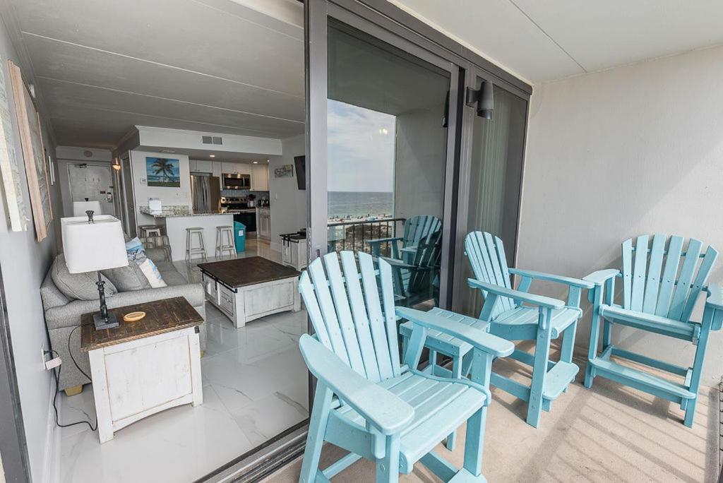 Island Winds East 308 By Albvr - Beautifully Renovated Beachfront Condo & Steps Away From Hangout & More! Gulf Shores Buitenkant foto